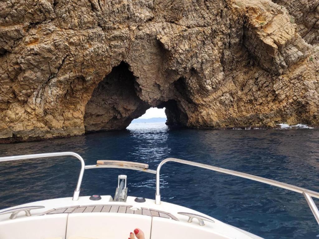 Apartamento Cala Montgo L' Escala Εξωτερικό φωτογραφία